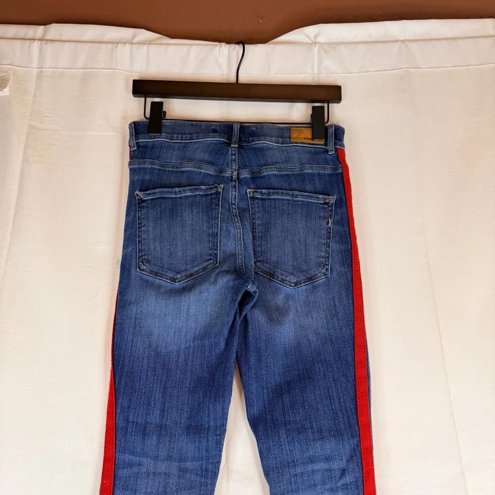 Express women’s size
